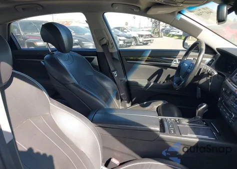 2015 Hyundai Genesis 3.8 from USA, damaged, VIN KMHGN4JE5FU091894